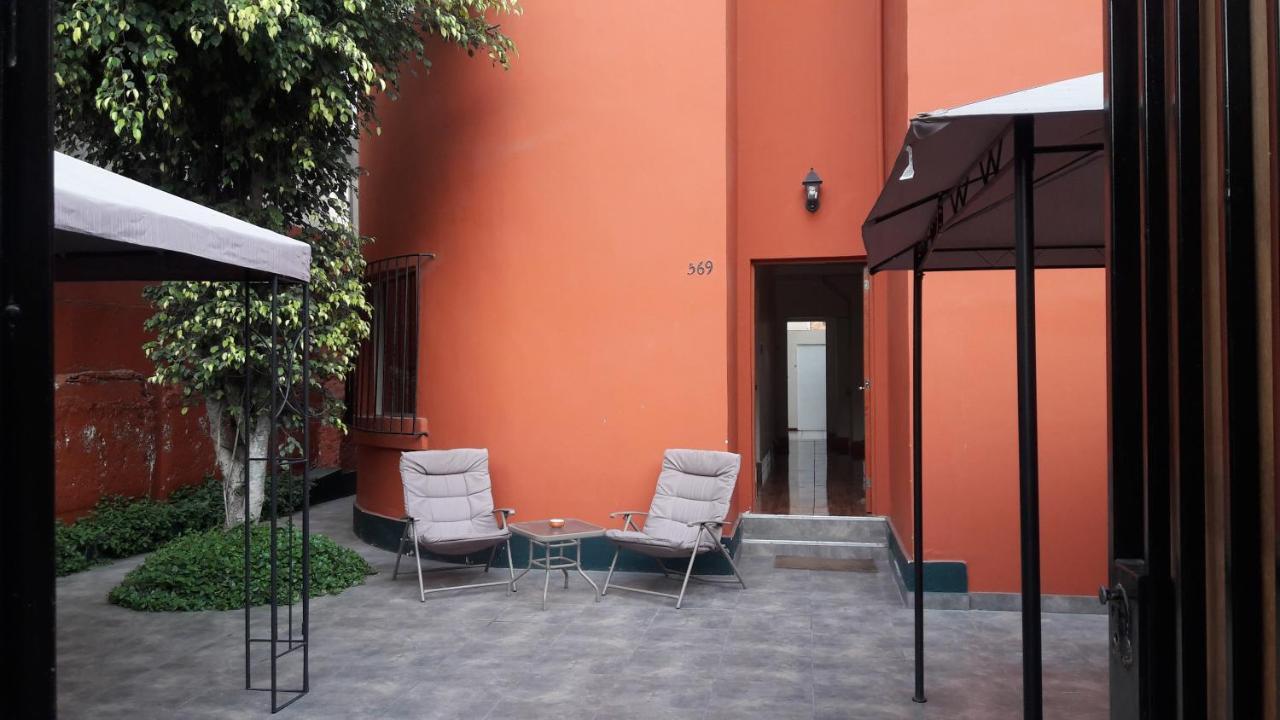 Miraflores 569 Guest house *